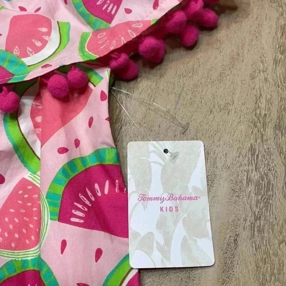 NWT Tommy Bahama,shirt, shorts, barrettes size 7-8 - Picture 5 of 6